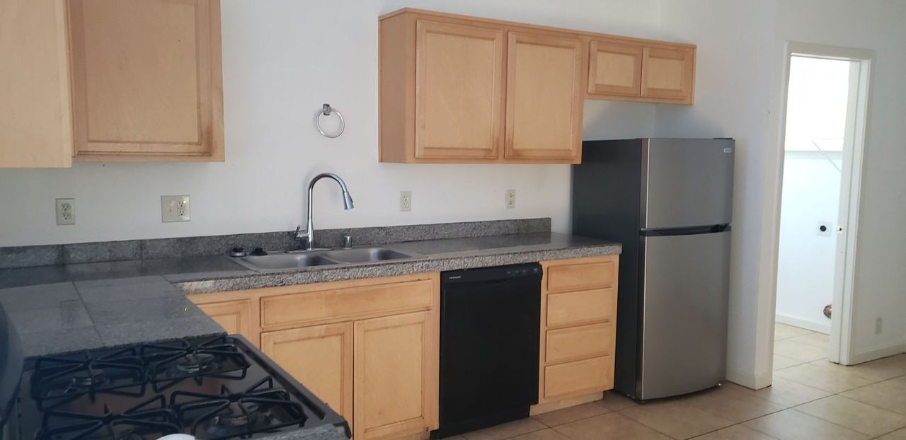 6198 Vallejo Ave - Photo 3 of 10