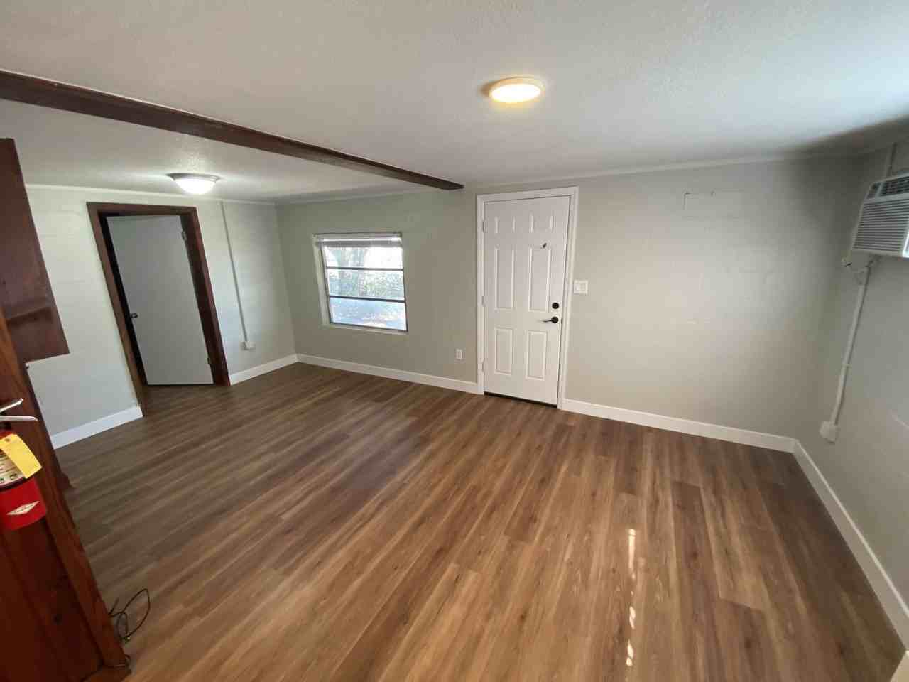 125 Dora Ave - Photo 3 of 5