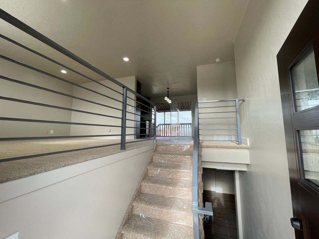 7792 W Glenwood Ave - Photo 2 of 31