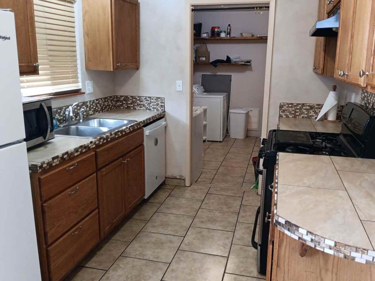 1716 Callejon Emilia - Photo 2 of 9