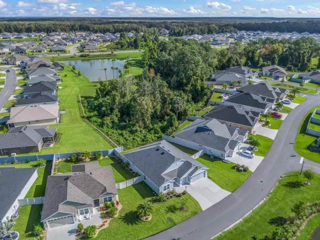 1393 Daniel Way - Photo 2 of 49