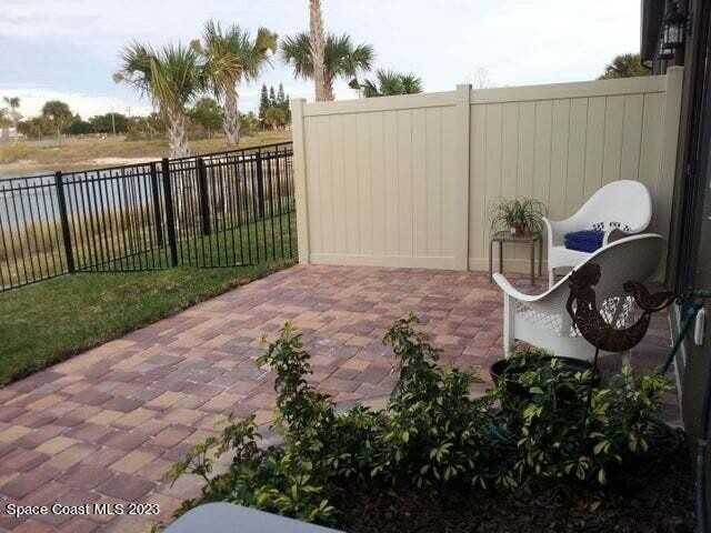 132 Clemente Dr #1 - Photo 3 of 20