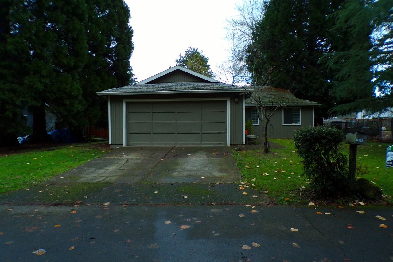 17683 Nicole Ln - Photo 2 of 20
