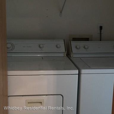 485 SW Bayshore Drive - Photo 3 of 17