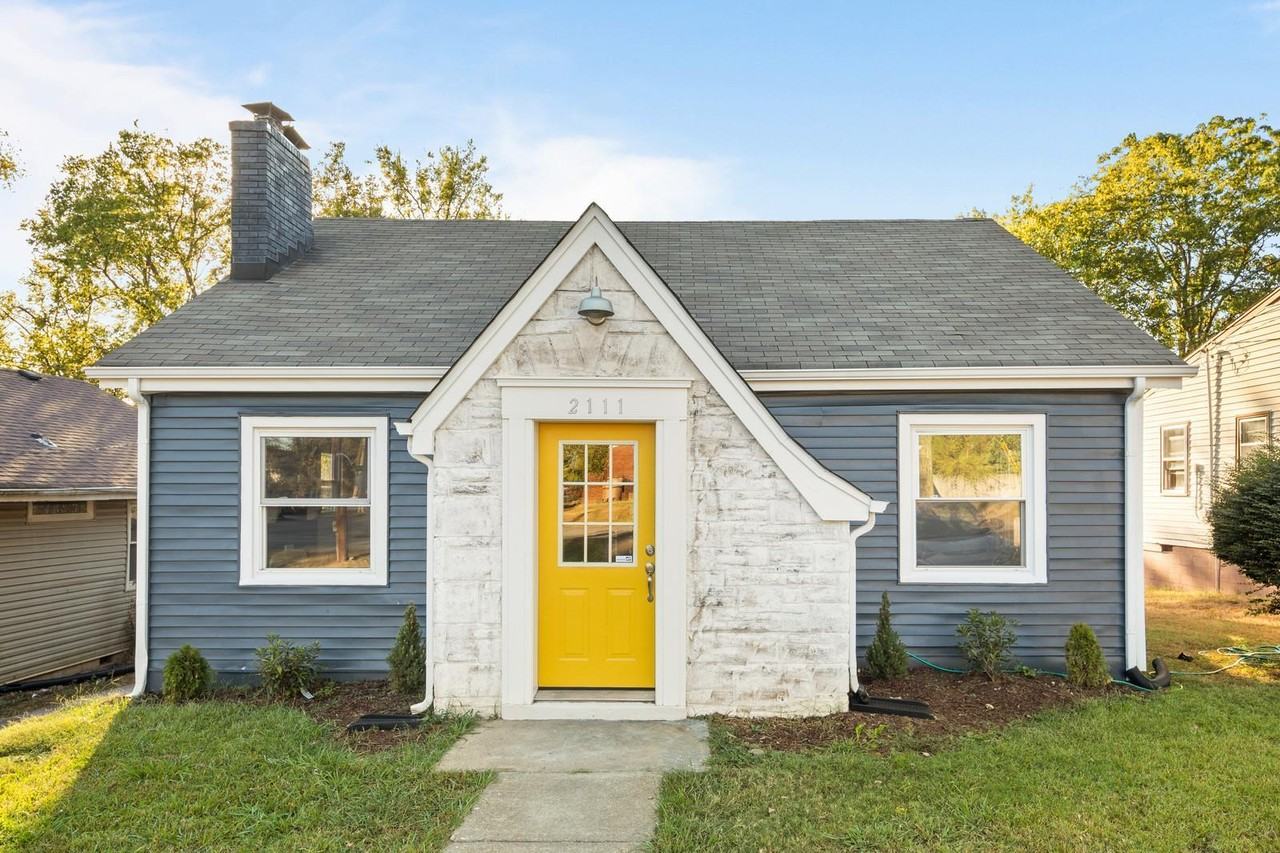 2111 23rd Avenue North