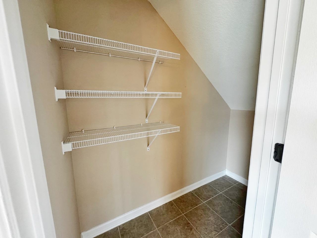 32 Islander Cir - Photo 6 of 20
