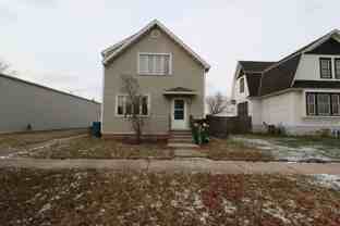 1212 1/2 S Chestnut Ave - Photo 1 of 1