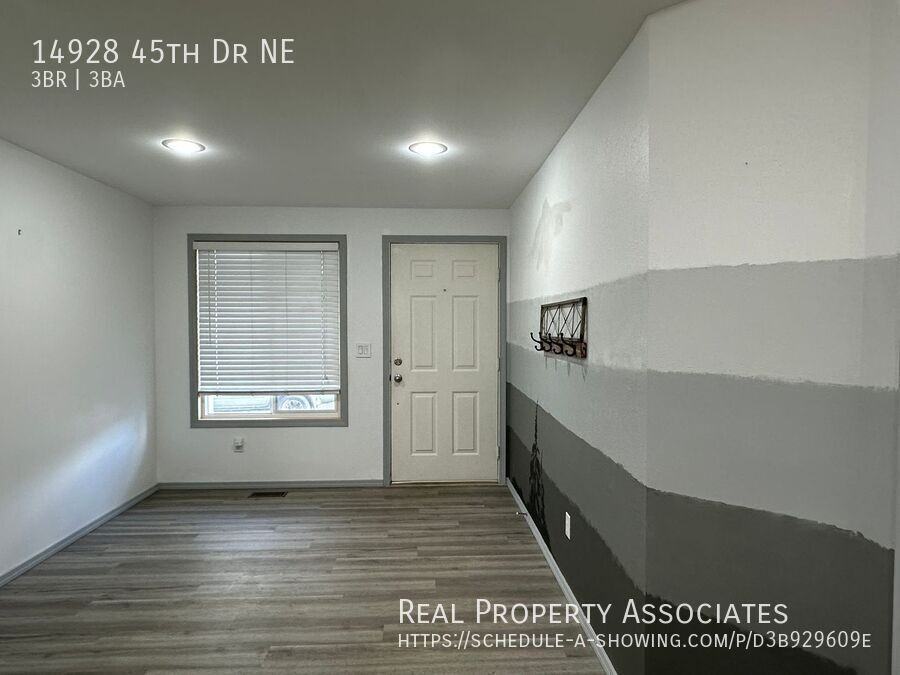 14928 45th Dr Ne - Photo 2 of 14