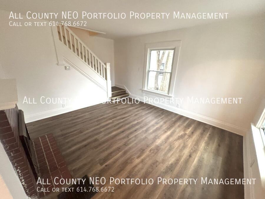 2690 Sullivant Ave - Photo 3 of 11