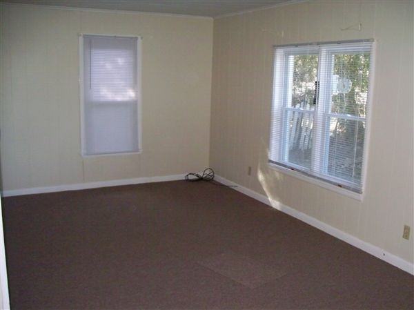 506 E Oregon St - Photo 2 of 16