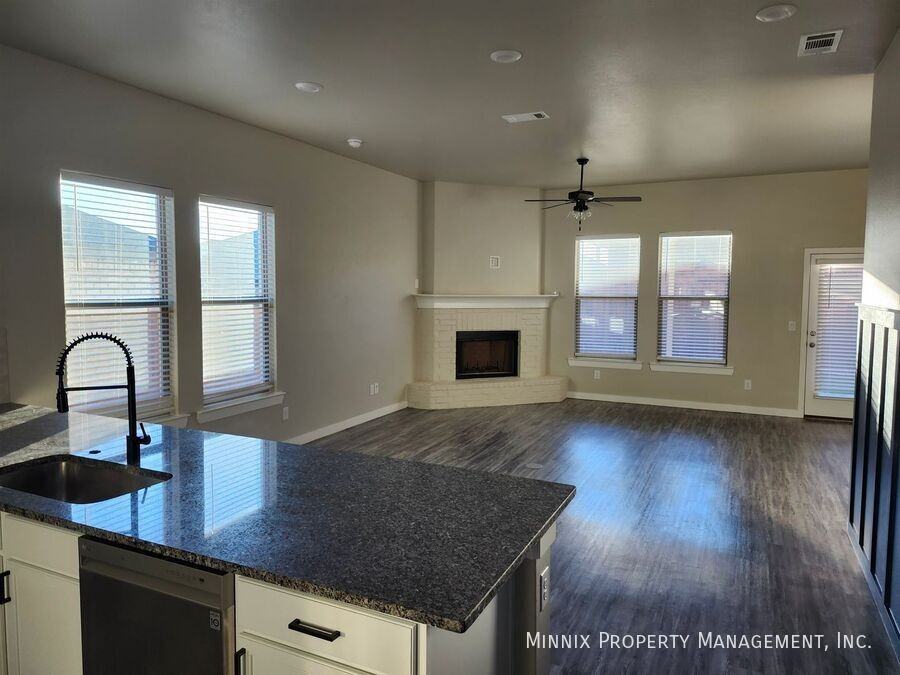 3203 Aberdeen Ave - Photo 2 of 22