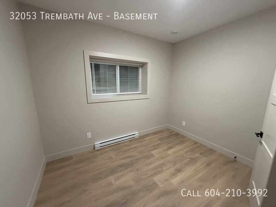 32053 Trembath Ave #BS - Photo 3 of 7