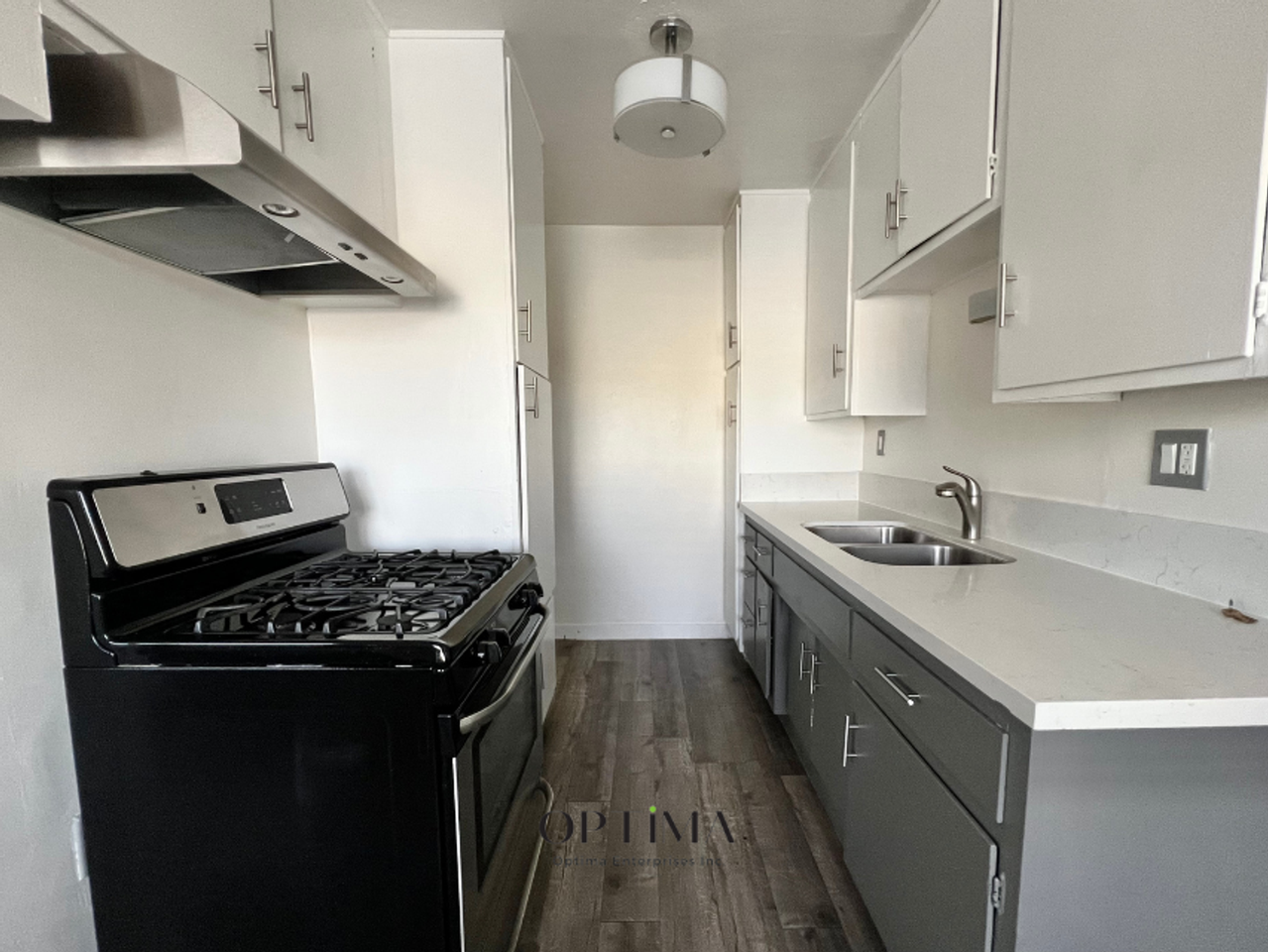630 Fir Avenue - Photo 3 of 22