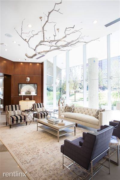 350 North St. Paul Street #3038