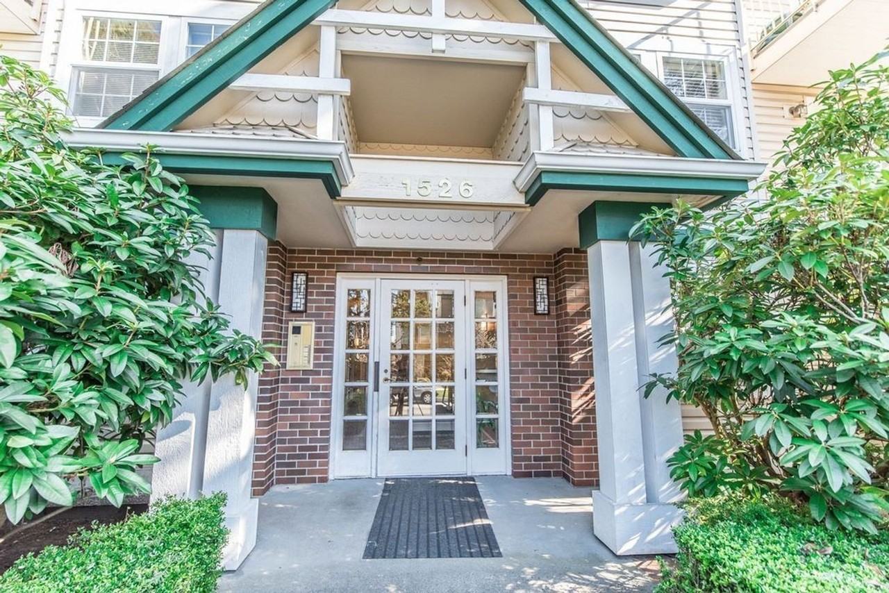 1526 Apartments - Photo 2 of 2