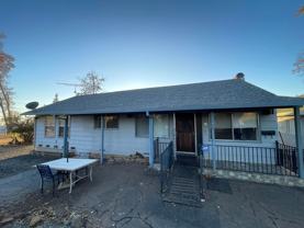 6029 Williams Dr - Photo 1 of 1