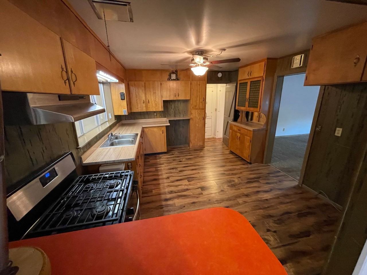 6029 Williams Dr - Photo 5 of 22