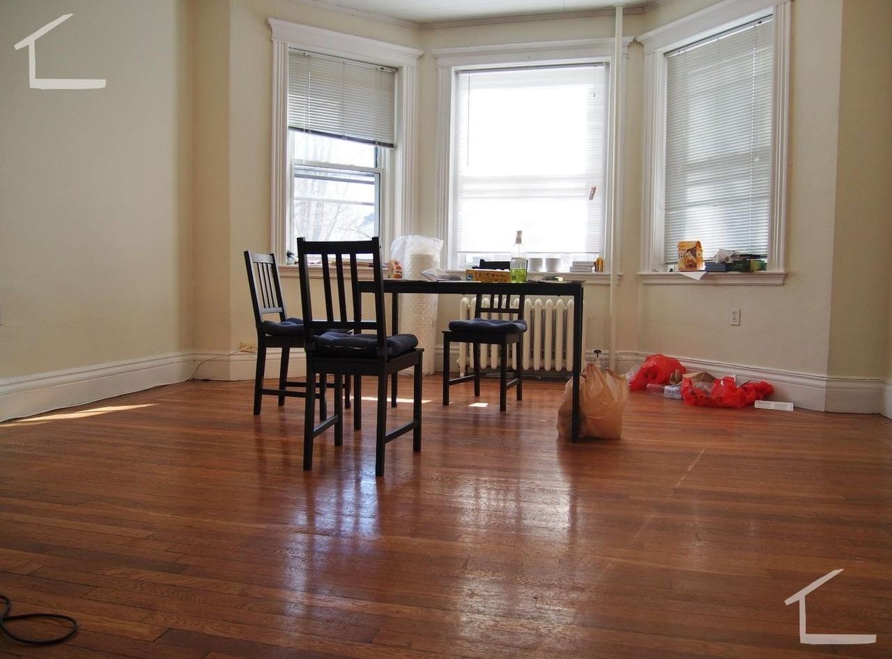 28 Euston Street - Photo 3 of 10