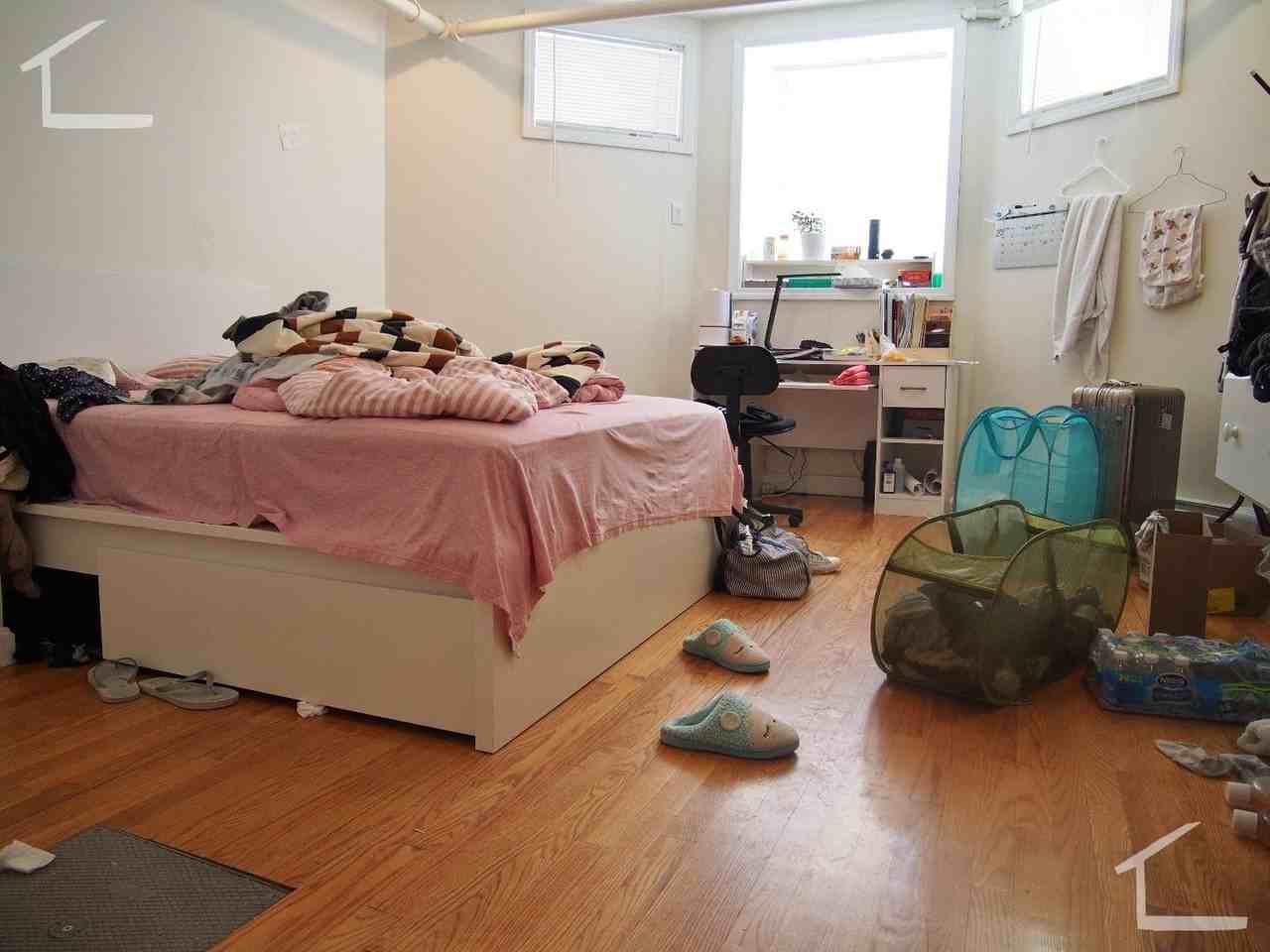 28 Euston Street - Photo 5 of 10