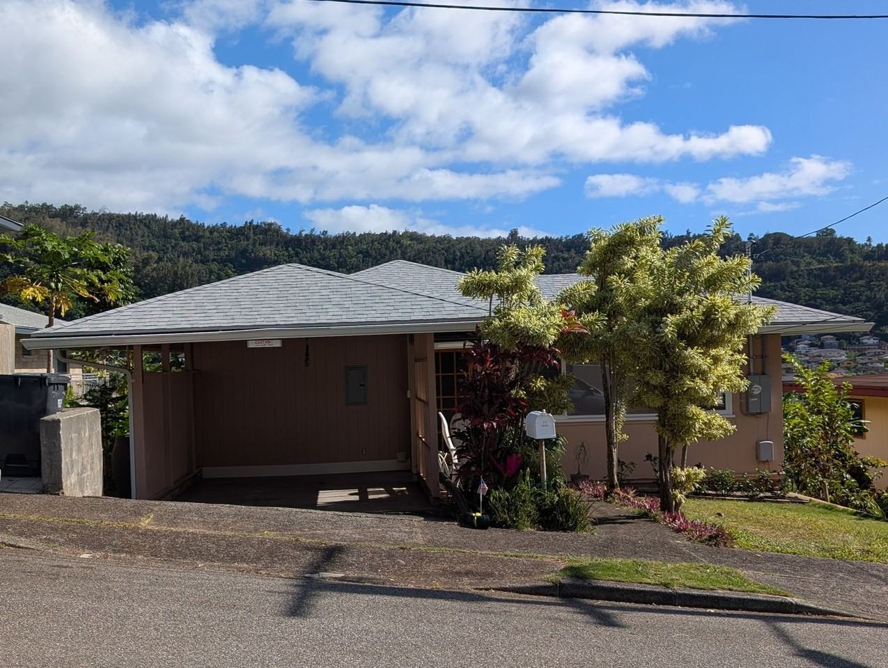 2453 Naai St - Photo 2 of 29