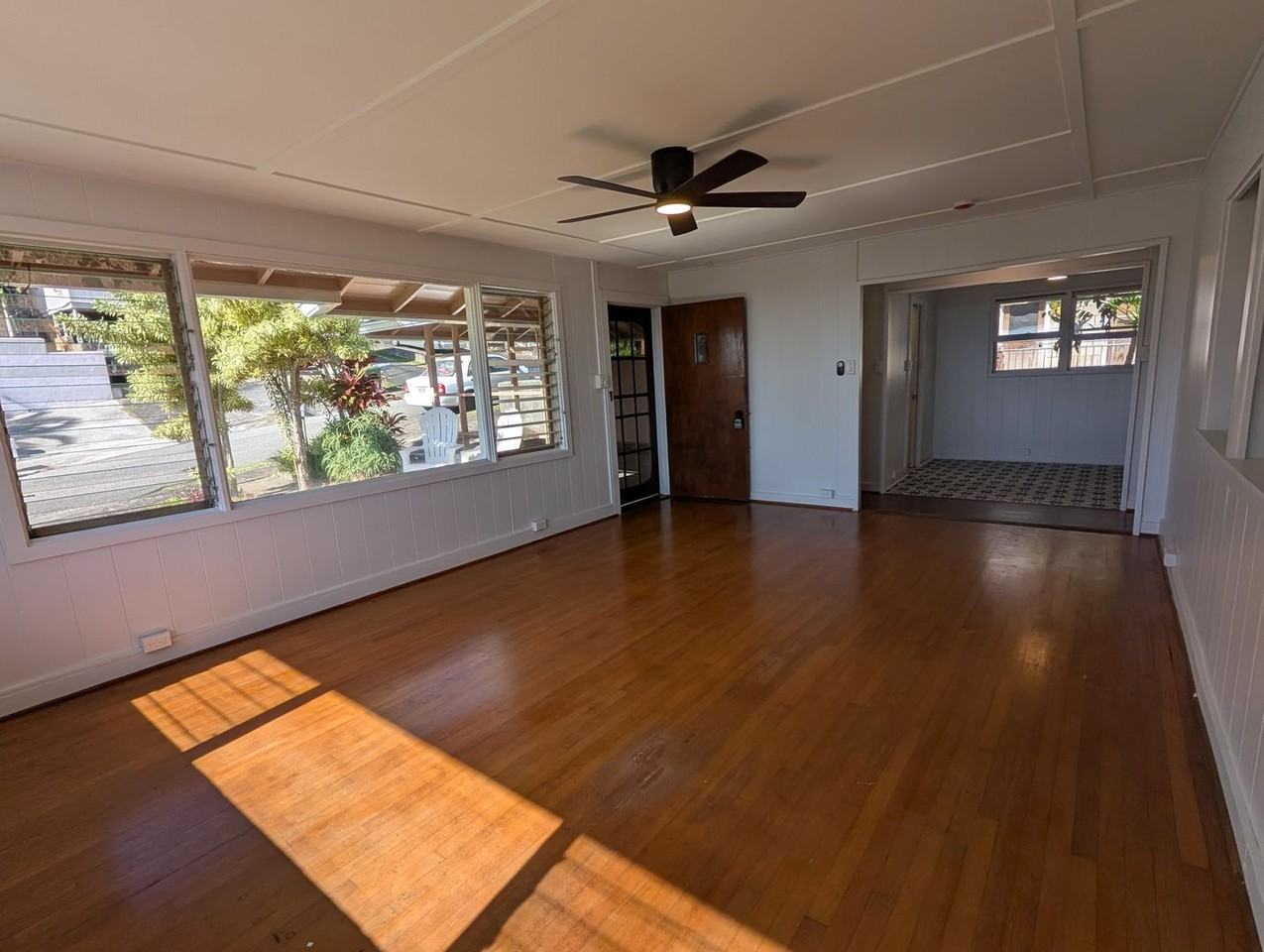2453 Naai St - Photo 7 of 29