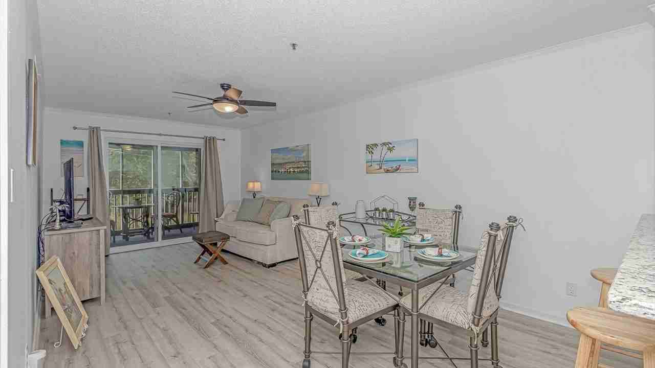 4015 Fairway Dr - Photo 3 of 21