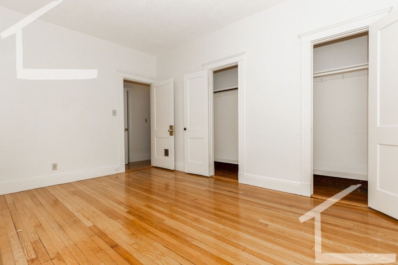 14 Alton Pl - Photo 7 of 10