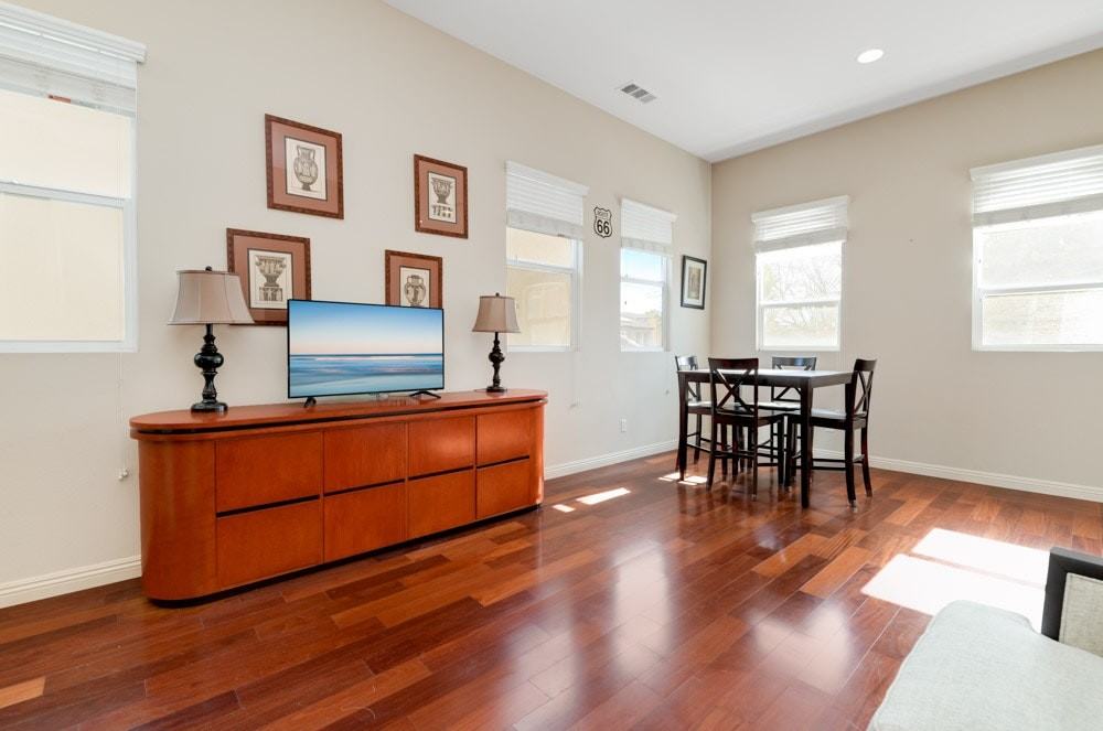 1683 Irwin Street, Unit A - Photo 6 of 23