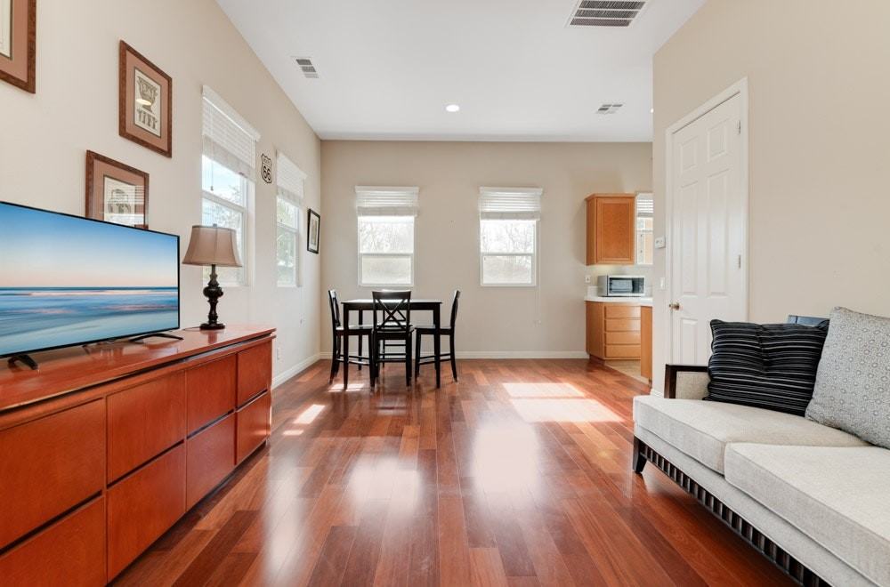 1683 Irwin Street, Unit A - Photo 7 of 23