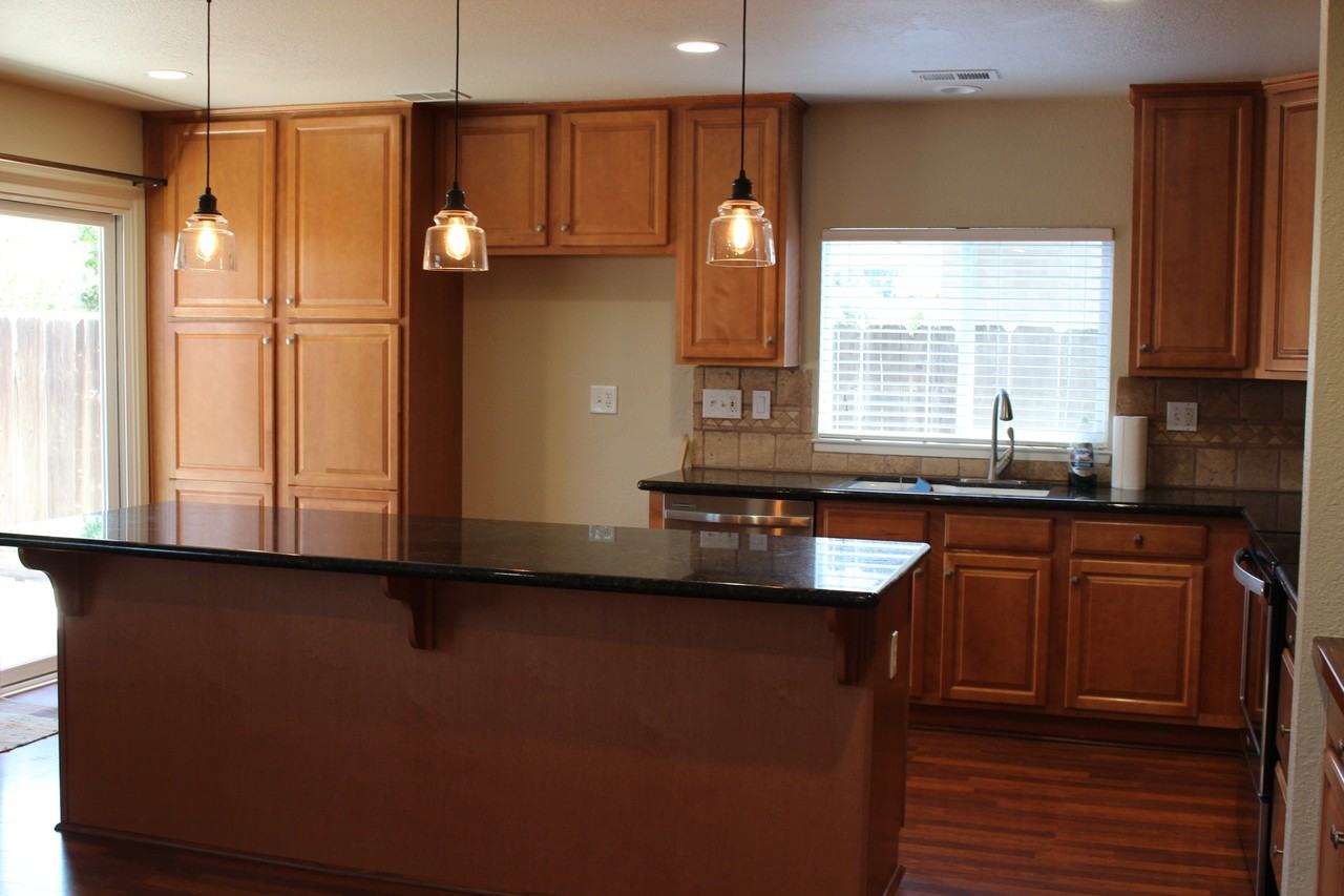 425 Bluefield Ave #NA - Photo 3 of 10
