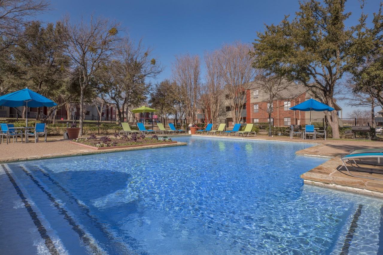 Emerald Park - Photo 2 of 21