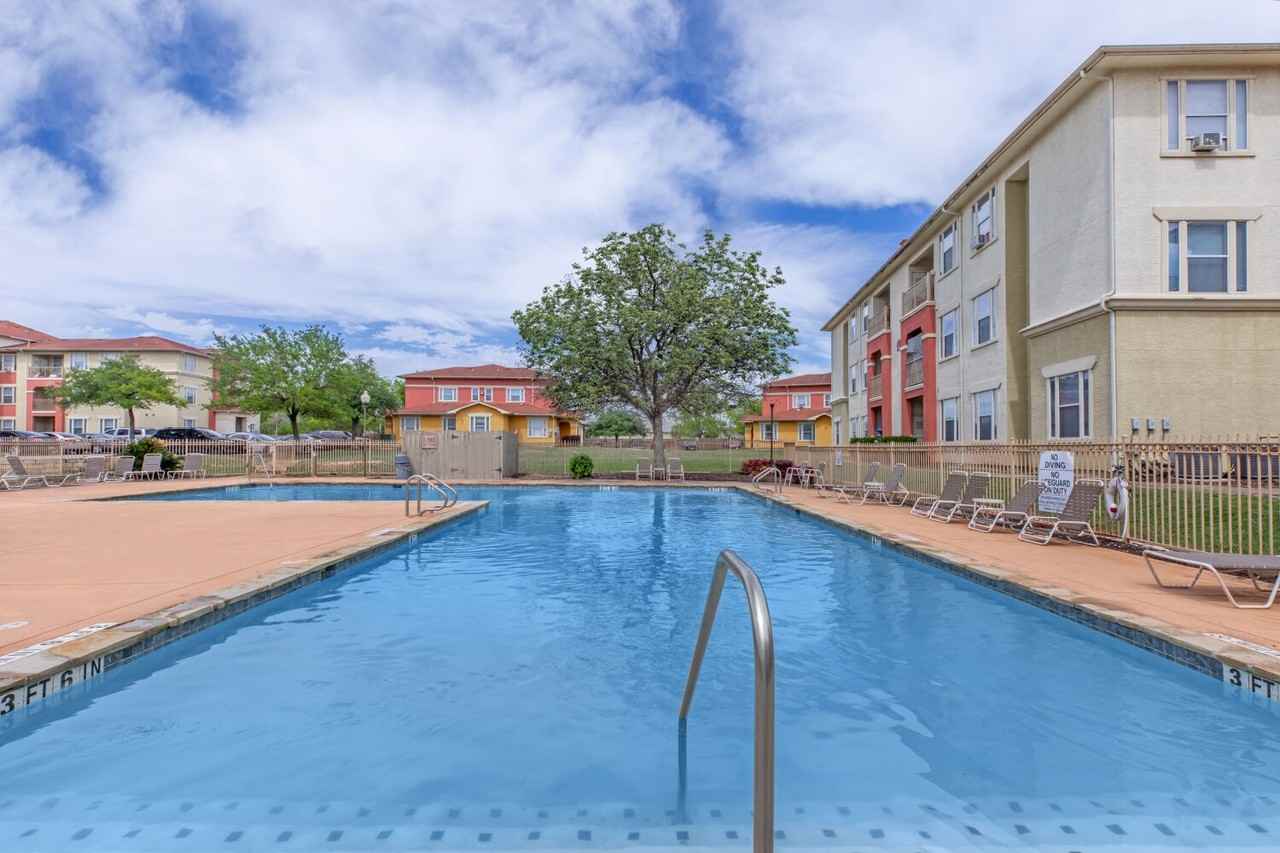 Costa Mirada - Photo 7 of 25