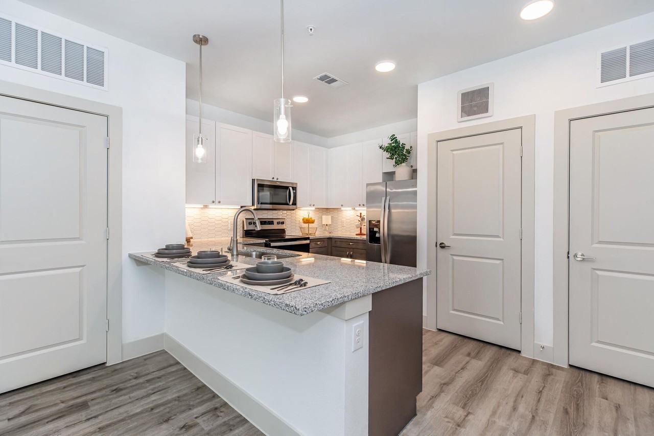 CW Cypresswood - Photo 3 of 40