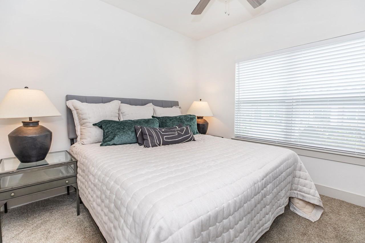 CW Cypresswood - Photo 4 of 40