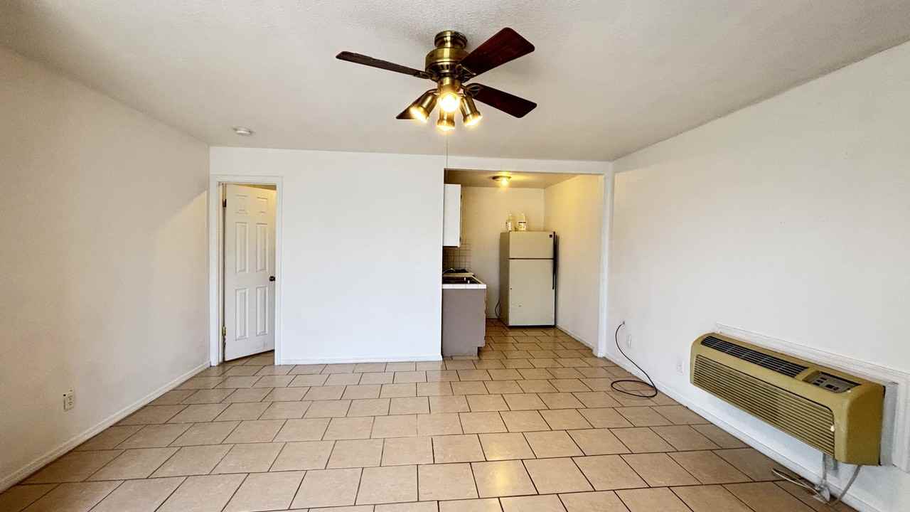 605 Meadow Road Unit 1 - Photo 2 of 5