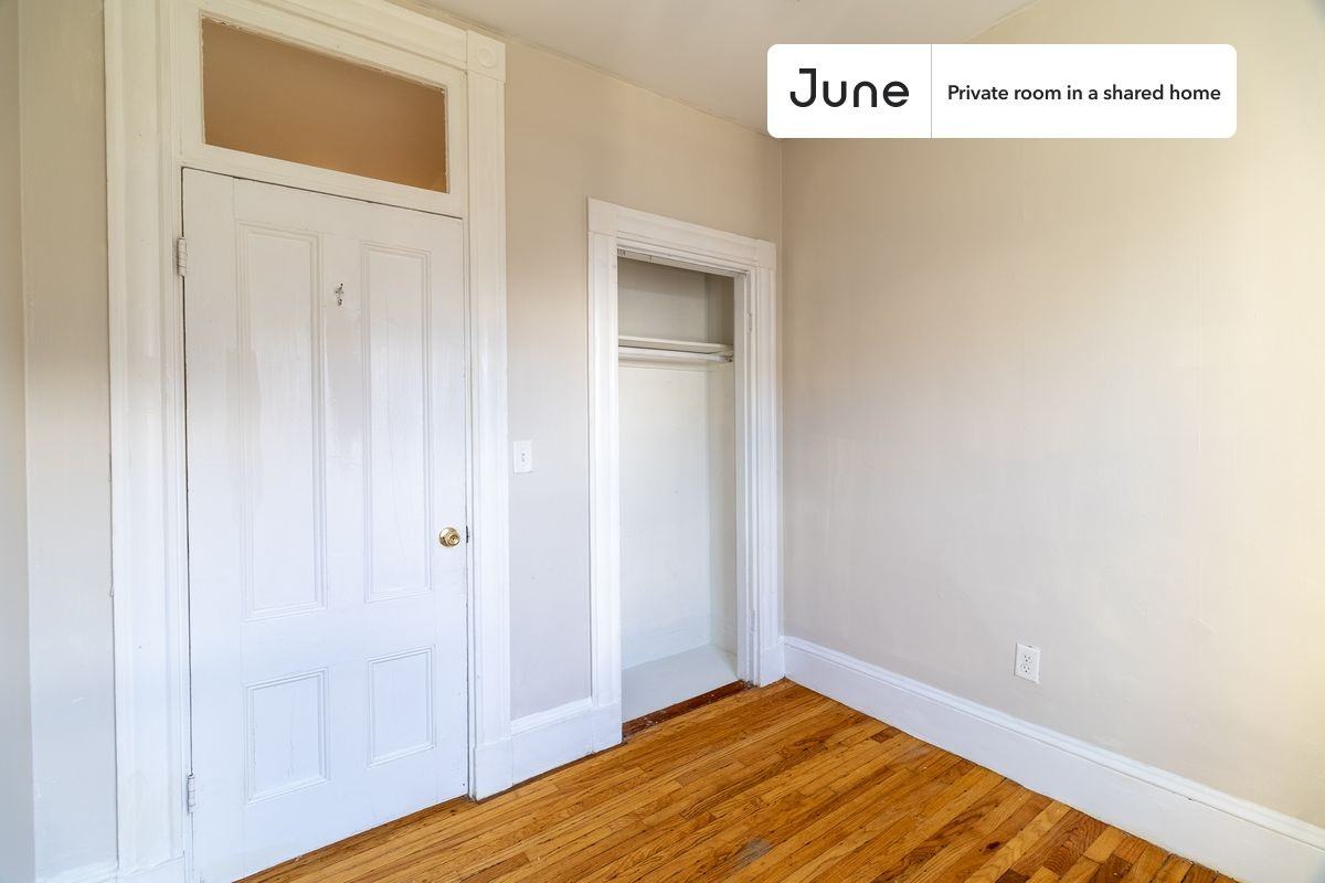 76 Easton St #C - Photo 5 of 14