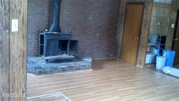 6900 26th Ave - Photo 2 of 8