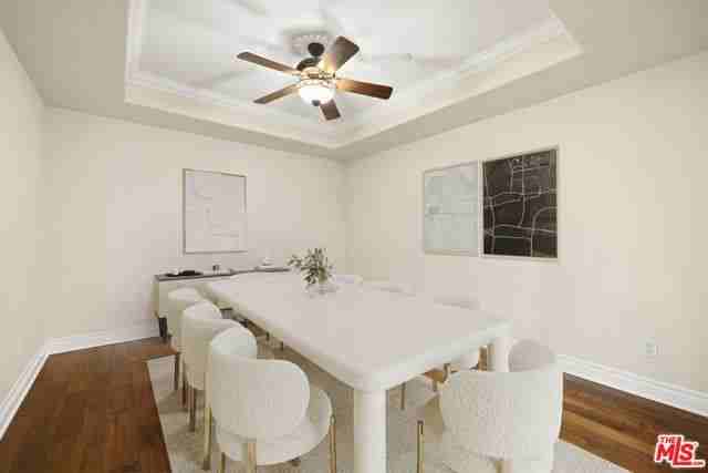 12050 Guerin St #201 - Photo 3 of 8