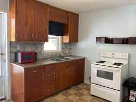 featured image of 126 N 7th St