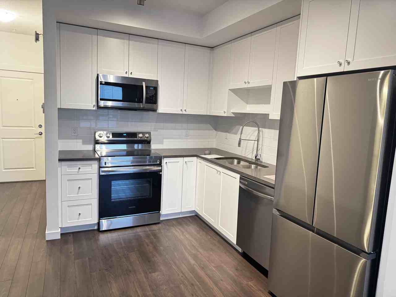 15735 85 Avenue #321 - Photo 4 of 20