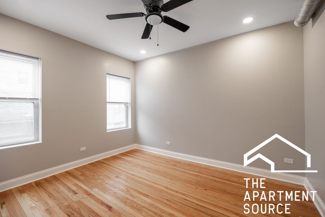 1149 W Lunt Ave #3 - Photo 6 of 15