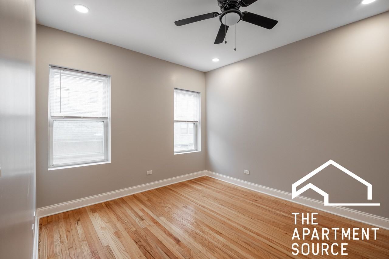 1149 W Lunt Ave #3 - Photo 7 of 15