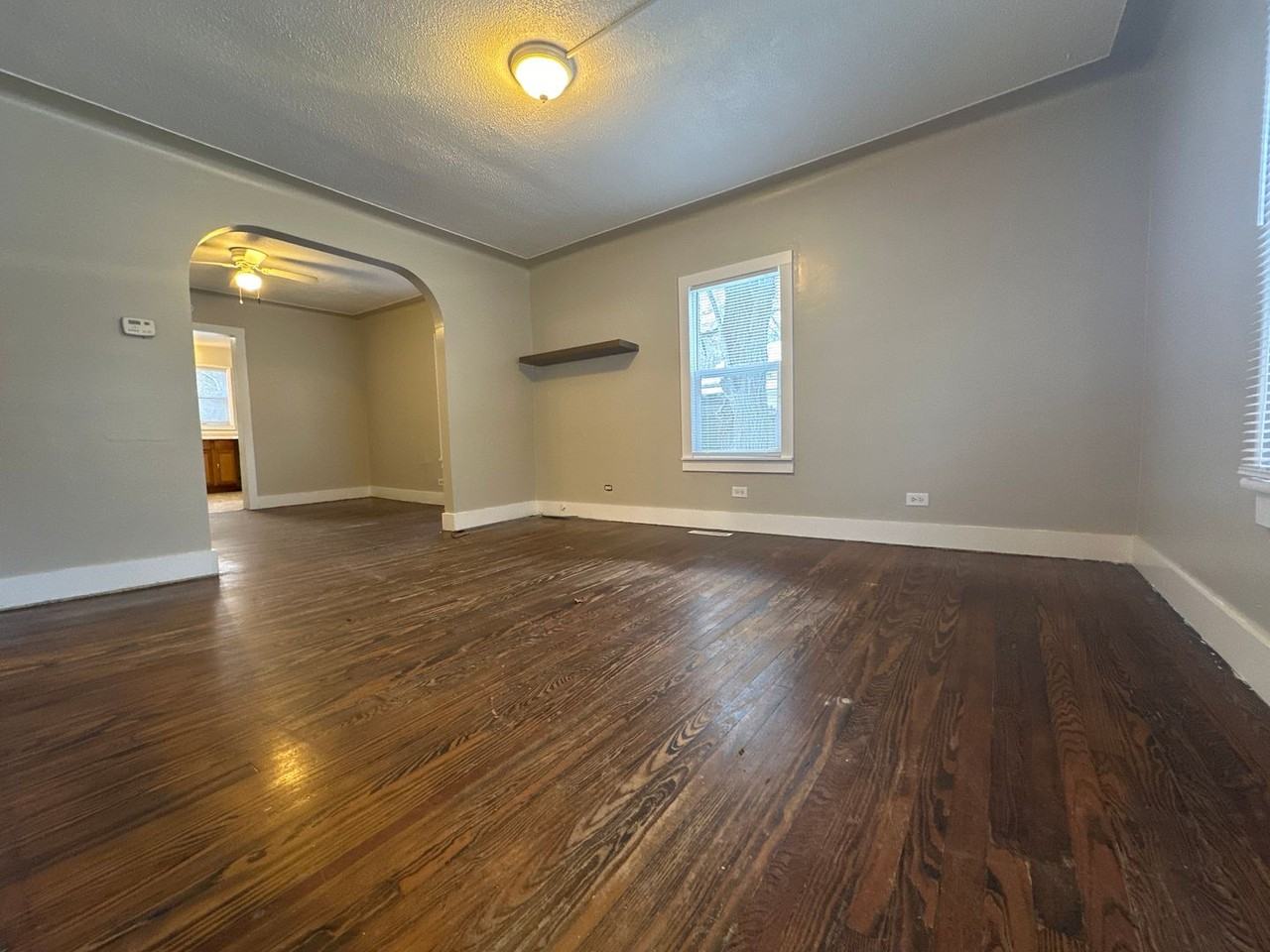 2357 Evanston Ave - Photo 3 of 17