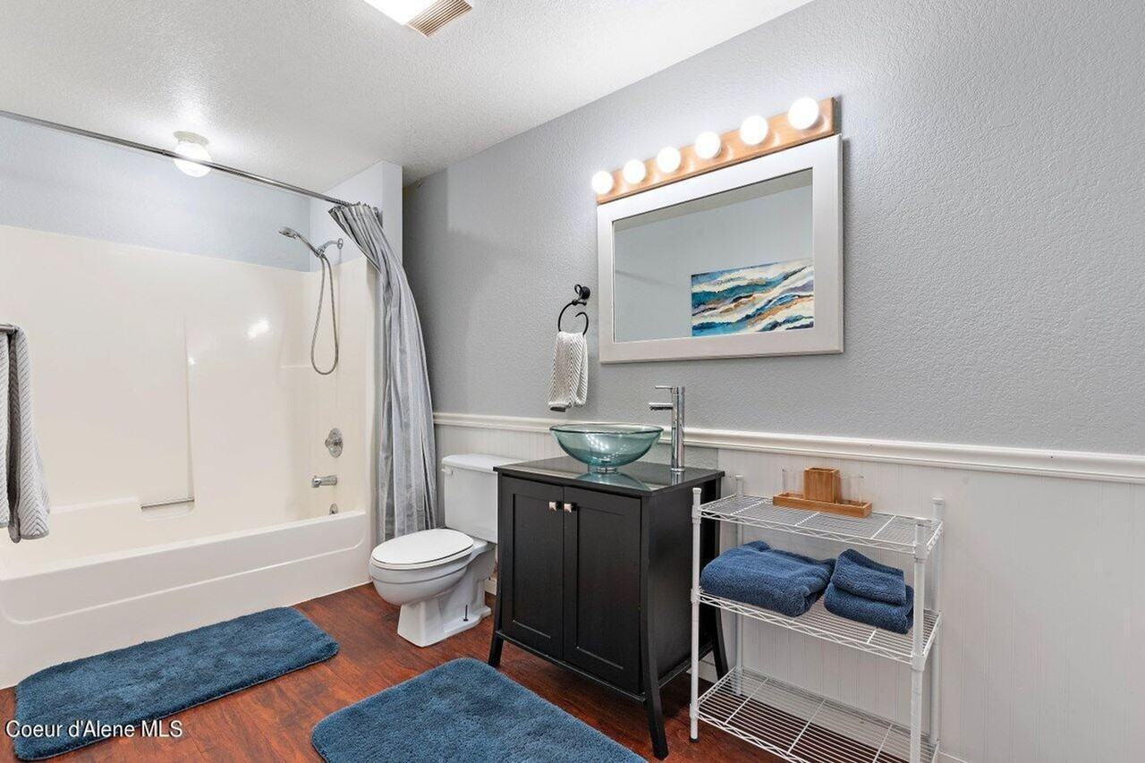 1010 N A St - Photo 7 of 7