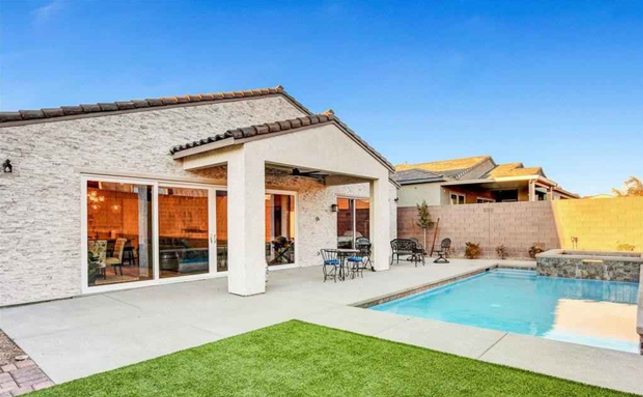 3395 Peak View Ave - Photo 2 of 17