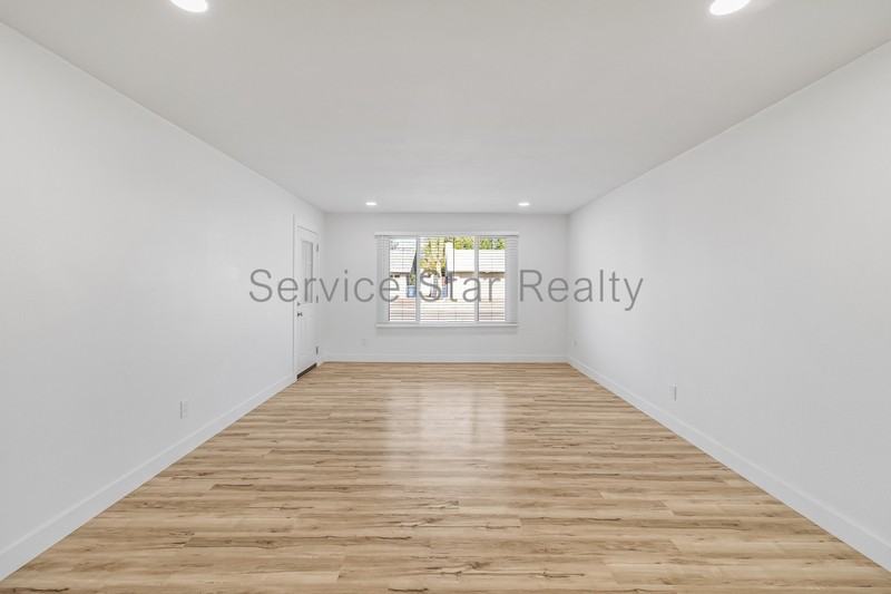 2331 E Manhatton Dr - Photo 6 of 22