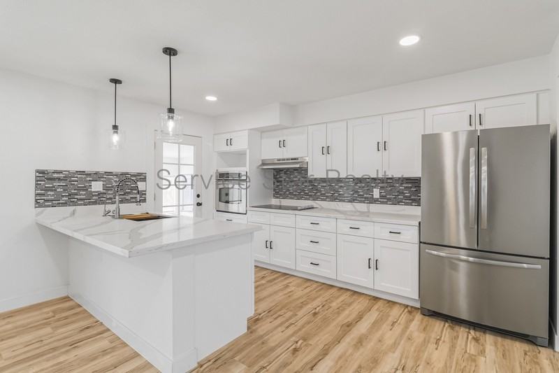 2331 E Manhatton Dr - Photo 4 of 22