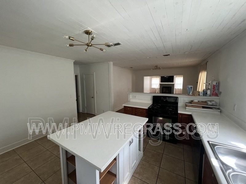 106 Highland Dr - Photo 6 of 31