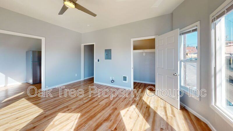 5460 Bancroft Ave #101 - Photo 2 of 10