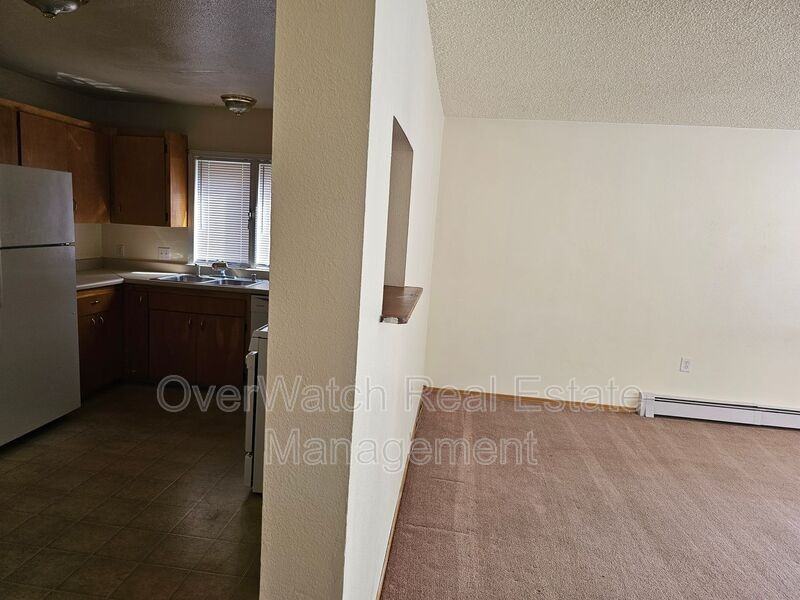 1509 W 45th Ave #4 - Photo 2 of 9